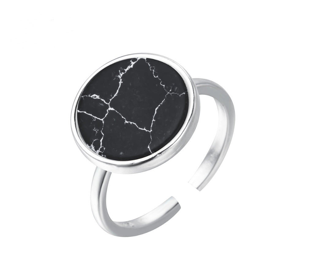 Round Black Ring